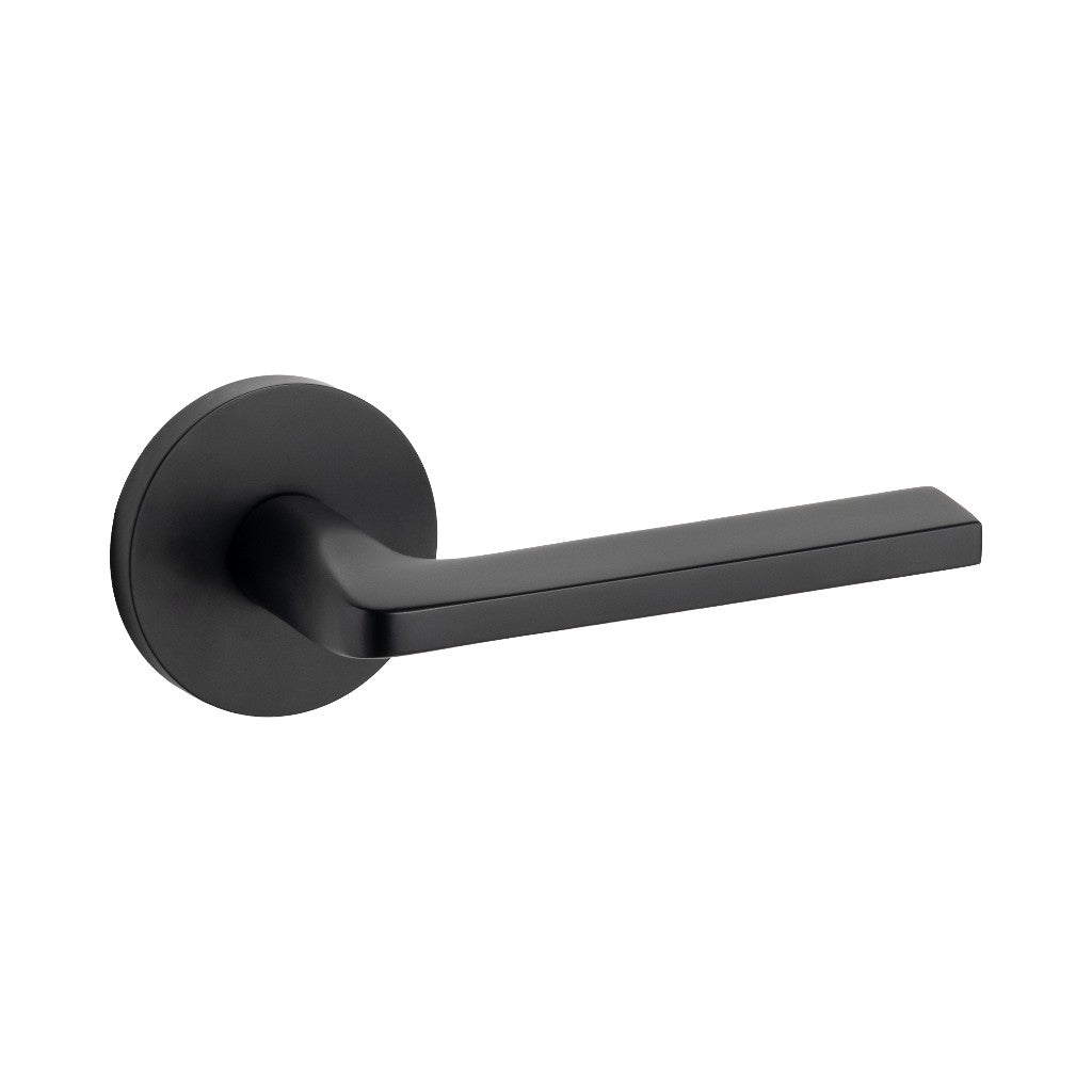 Round Concealed Passage Door Leverset - Door Mount - 6" Brass/Matt Black