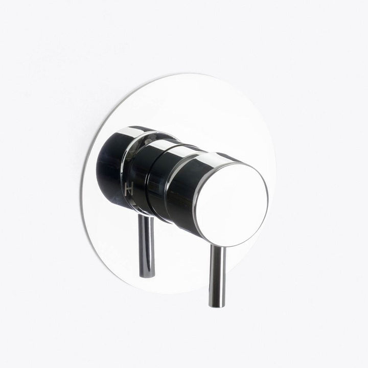 Metro 1 Way Pressure Balance Shower Mixer - Wall Mount - 6" Brass/Polished Chrome